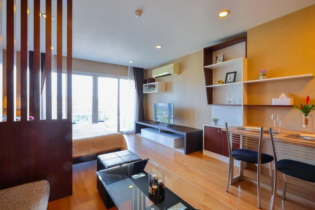 Апартаменты Luxury Living In Heart Of Nimman Чиангмай Экстерьер фото
